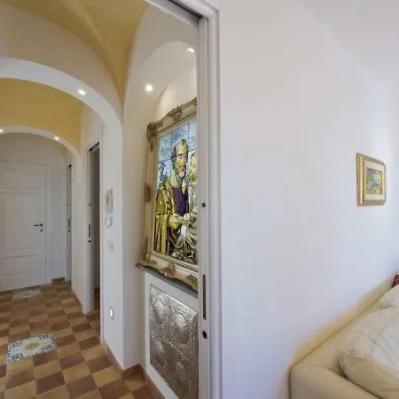 Sleeps 5 Air Con Wifi Praiano
