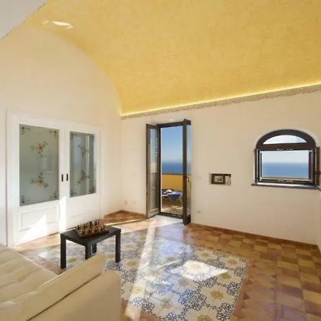 Sleeps 5 Air Con Wifi Casa vacanze